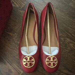 Tory Burch 25MM Leather Chelsea Shoes, Dark Redstone Size 8.5